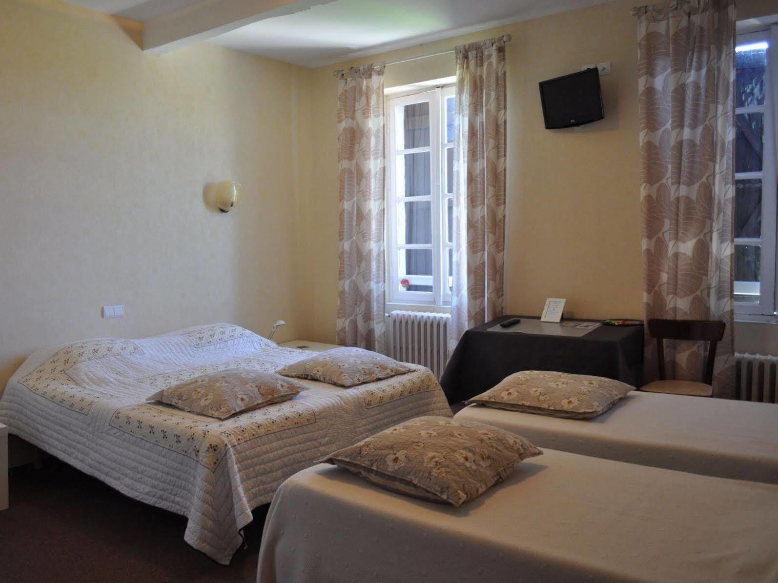 Aube Nouvelle Hotel Durfort-Lacapelette Exterior photo